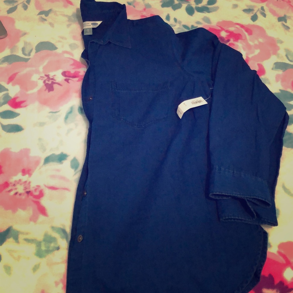 Old navy classic shirt